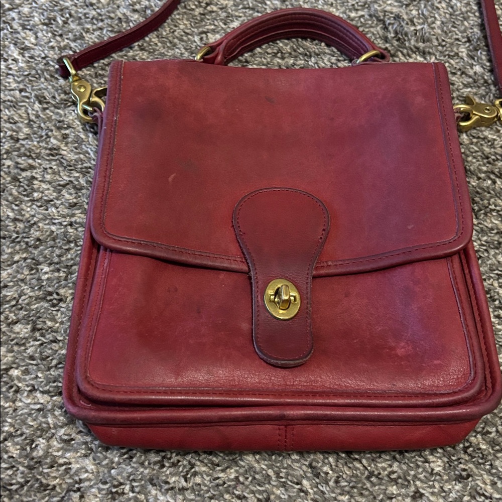 Vintage Coach Station Bag 5130 Rare Red Leather Authentic STAINED DISCOLORED - Picture 2 of 10